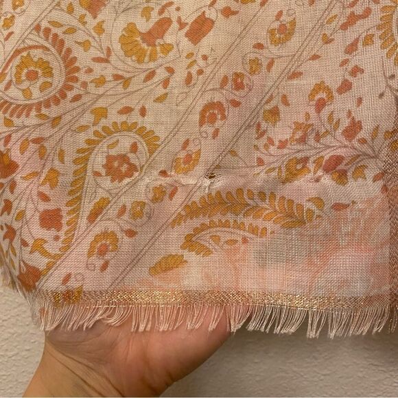 Peach metallic thread paisley print lightweight semi sheer scarf wrap 27x72 - Picture 5 of 7